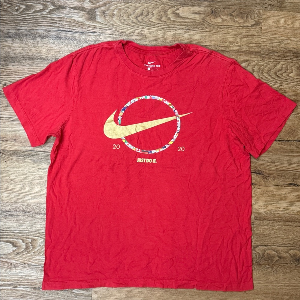 Nike Red Short Sleeve Tee with Graphic Design